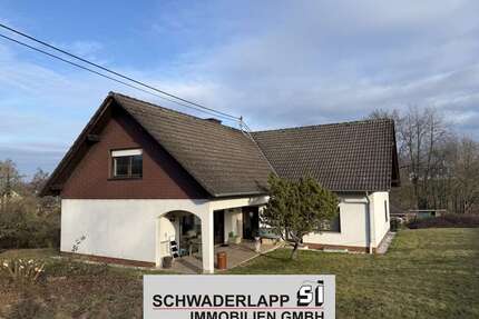 Haus zum Kaufen in Steimel-Sensenbach 320.000,00 € 180 m²