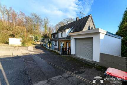 Haus zum Kaufen in Hagen 220.000,00 € 197 m²