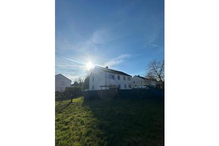 Moderne 3-Zimmer-Wohnung mit Garten in ruhiger Lage - Würselen