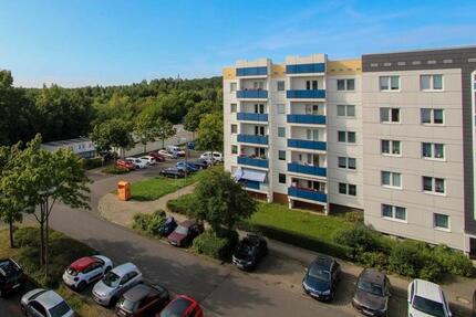 Drei Zimmer ganz oben! - 560,00&nbsp;EUR Kaltmiete, ca.&nbsp; 59,00&nbsp;m&sup2; in Leipzig (PLZ: 04329) Ost