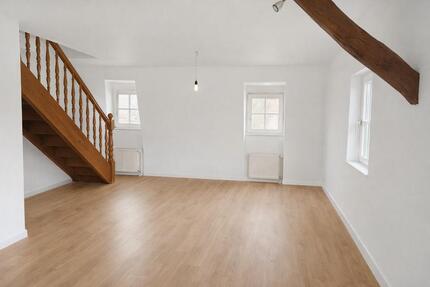 Maisonettewohnung, 2 Zimmer, kernsaniert, Einbauküche - Hardheim