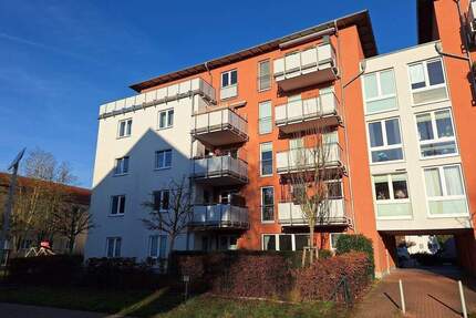 3-Zimmer-Wohnung mit Süd-Balkon und Stellplatz in Greifswald