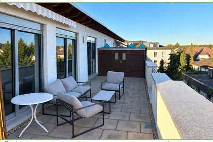 *Exklusive 3-Zimmer-Penthouse-Wohnung in begehrter Lage von Rödermark*