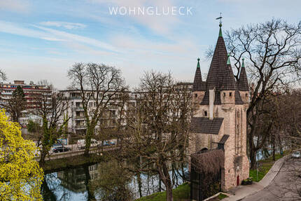 CHARMANTE UND HELLE 2-ZI.-WOHNUNG AN DER AUGSBURGER KAHNFAHRT