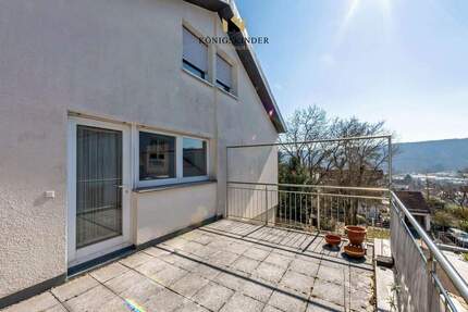 NEU: PROVISIONSFREI Großzügiges Wohnen mit 4,5 Zi. im 1. OG & 1,5 Zi. im DG mit sonnigem XL-Garten! - Plüderhausen