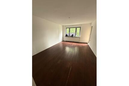 Provisionsfreie 2,5 Zimmer Whg mit Balkon, Garage in St. Magnus - Bremen Burglesum