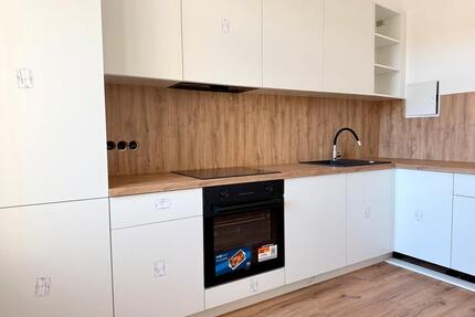 Erstbezug nach Kernsanierung - 6-Zimmer-Wohnung mit Einbauküche - Königsbrück