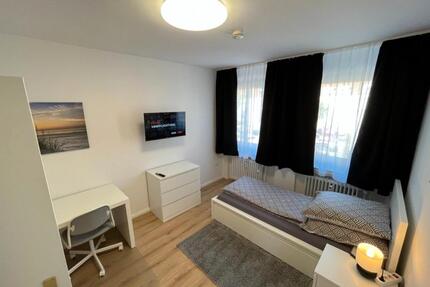 7,17 % Bruttorendite! Sanierte 2-Zimmer-Wohnung mit Balkon – - Bremen Neustadt
