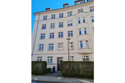 Wohnung zum Kaufen in Dresden 179.000,00 € 52.75 m²