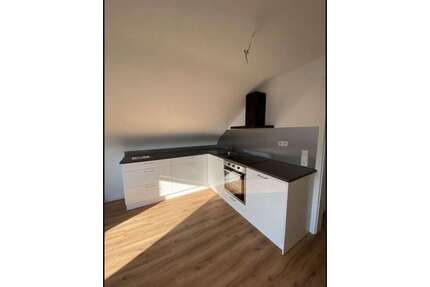 Wohnung zum Mieten in Grabenstetten 700,00 € 90 m²