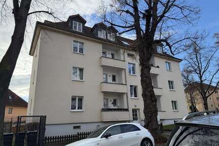 Wohnung zum Kaufen in Dresden 115.000,00 € 39 m²