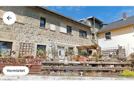 Gute !!! Rendite !!! Attraktives Vierfamilienhaus voll vermietet - Neusorg