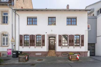 Haus zum Kaufen in Stutensee 445.000,00 € 187 m²