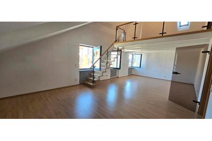 helle Maisonette Dachgeschosswohnung im Herzen Murnaus - Murnau am Staffelsee