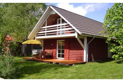 Kleines Wohnhaus zu vermieten mit Garten, Carport - Steinhagen