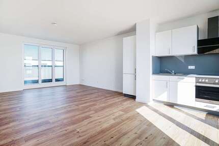 Wohnung zum Mieten in Berlin 1.670,00 € 97 m²