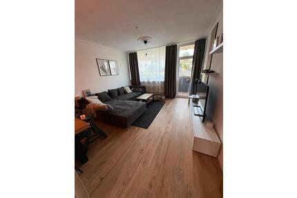 Helle 100qm Erdgeschosswohnung, Balkon in Angerstein zu vermieten - Nörten-Hardenberg