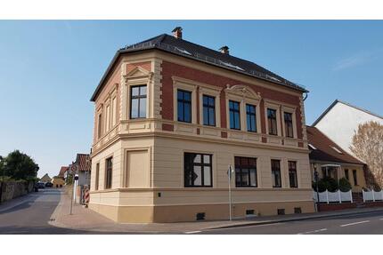 Alt Haldensleben 3 Raum Wohnung HU-1-HDL
