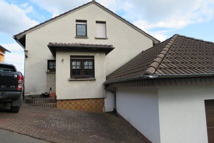 Philippsthal, EFH - 180.000,00&nbsp;EUR Kaufpreis, ca.&nbsp; 175,00&nbsp;m&sup2;&nbsp;Wohnfl&auml;che in Philippsthal (Werra) (PLZ: 36269)