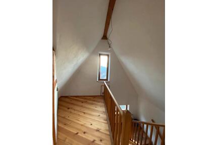 Schöne DG-Wohnung zu vermieten – 60 qm in Oberesslingen - Esslingen am Neckar