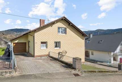 Haus zum Kaufen in Gaggenau 409.000,00 € 208 m²