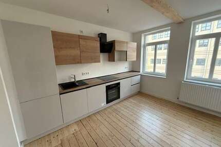 Wohnung zum Mieten in Hannover 1.100,00 € 77 m²
