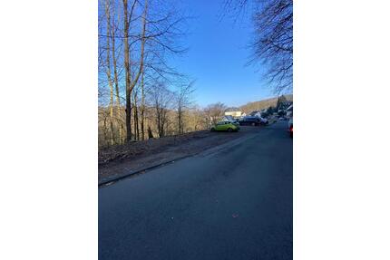 Stellfläche für KFZAnhängerWohnwagenWohnmobil zu vermieten - Remscheid Reinshagen