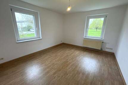 Wohnung zum Mieten in Kauern 240,55 € 45.91 m²