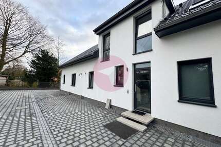 Wohnung zum Mieten in Hamburg 2.700,00 € 193.12 m²
