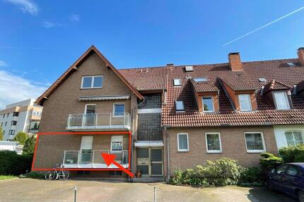 Frisch renoviert und viel Ruhe! 2 Zimmer Wohnung mit EBK und Balkon - Bad Pyrmont