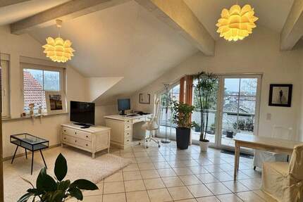 2-Zimmer-Wohnung mit großem Balkon und Einbauküche (E-Geräte gegen Abstand)! - Eppertshausen