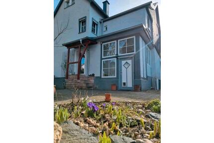 Liebevoll renovierter Altbau m.Hof&Garten BEFRISTET bis 30.6.2028 - Braunfels