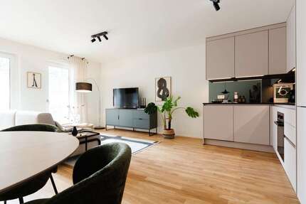 Wohnung zum Kaufen in Frankfurt 648.000,00 € 90.88 m²