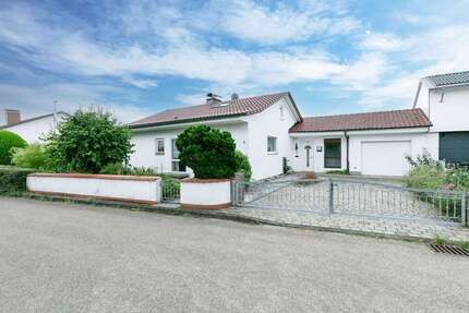 Haus zum Kaufen in Öpfingen 399.900,00 € 110.49 m²