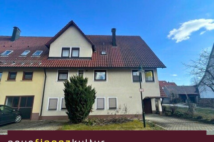 Viel Platz zum Leben, Lachen und Wohlfühlen – Familienidylle mit 4 Schlafzimmern, 3 Balkonen, Hobbyr - Römerstein Zainingen