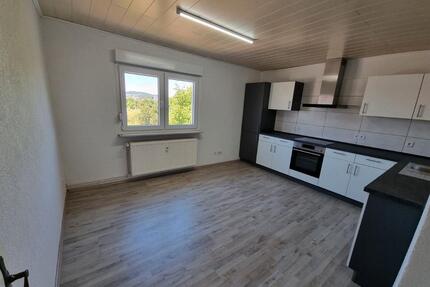 60 m2 - 3 ZKB-Wohnung inkl. EBK und Garage - Bad Hersfeld