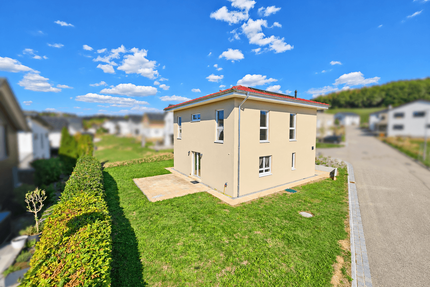 Haus zum Kaufen in Ottenbach 589.000,00 € 160 m²