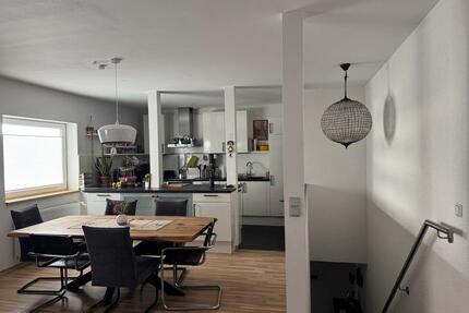 Maisonette mit großer Terasse - 1.000,00&nbsp;EUR Kaltmiete, ca.&nbsp; 100,00&nbsp;m&sup2; in Saarbrücken (PLZ: 66111)