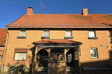 Historische Fachwerkgebäude mit vielseitigen Nutzungsmöglichkeiten - Sibbesse