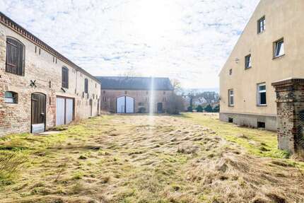 Haus zum Kaufen in Groß Kreutz (Havel) 350.000,00 € 201.97 m²