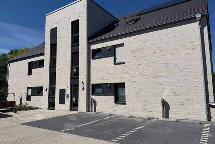 Moderne Dachgeschosswohnung (DG links) mit Balkon in Bestlage von Harsewinkel