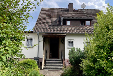 Freistehendes Einfamilienhaus mit Garage - Hattersheim am Main