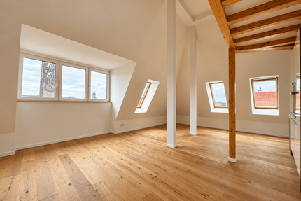 Wohnung zum Mieten in Berlin 2.000,00 € 94.54 m²