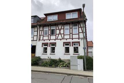 Haus zum Kaufen in Emmerstedt 199.000,00 € 175 m²