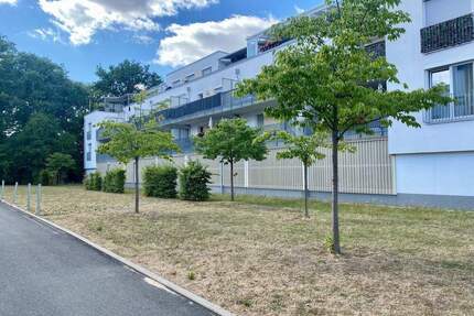 „WOHNEN UND WOHLFÜHLEN“ TOP MODERNE VOLL MÖBLIERTE 2 ZIMMER WOHNUNG AM EUROPAKANAL - Fürth Dambach