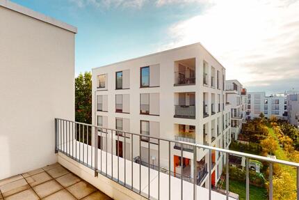 Jetzt anmieten! Gemütliche 4-Zimmer-Wohnung mit EBK, Fußbodenheizung und zwei Bäder - Bad Homburg vor der Höhe Gonzenheim