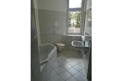 Plauen-City! Große 2 Zimmerwohnung mit großem Balkon!