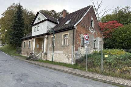 Haus zum Kaufen in Schmiedehausen 50.000,00 € 110 m²