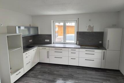Geschmackvolle 4-Raum-Erdgeschosswohnung mit Garten in Lauben-Hei - Immenstadt im Allgäu
