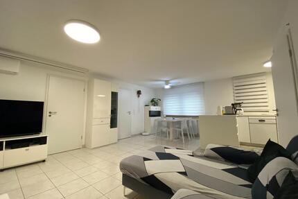 Provisionsfrei schöne 4-Zimmerwohnung mit Terrasse, Klima, Garage - Stuttgart Luginsland